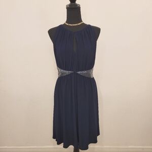 White House Black Market Sleeveless Beaded Ladies Dress in Navy Size 8